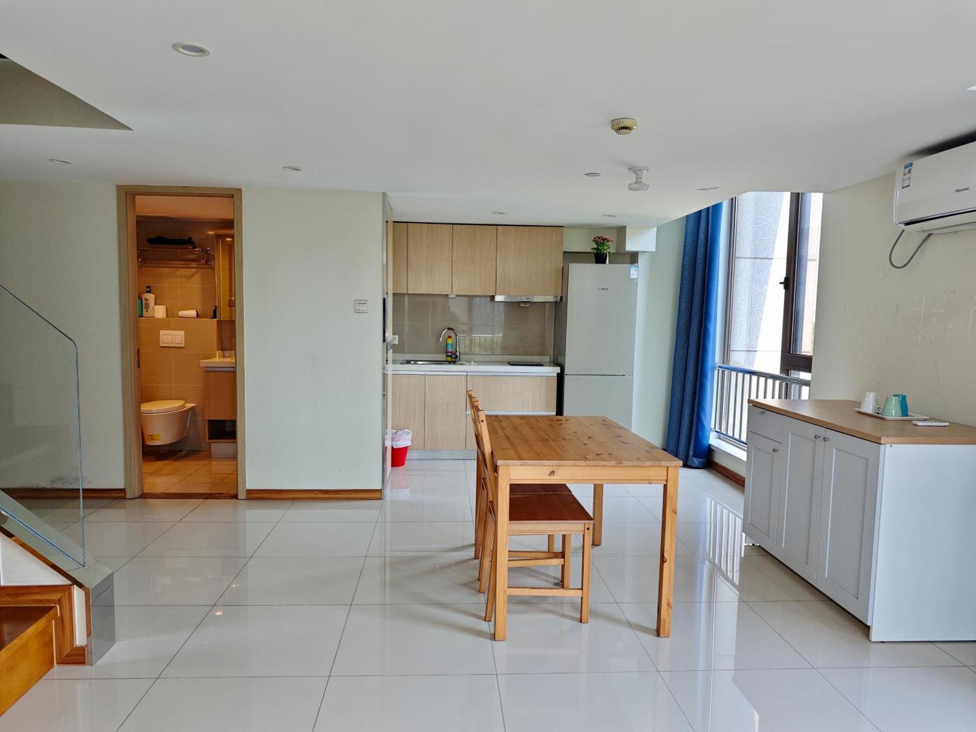 Inestin Shanghai Apt Waigaoqiao Esterno foto
